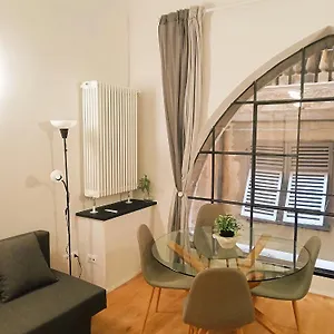 https://loft-pellicceria.hotelitalianriviera.com